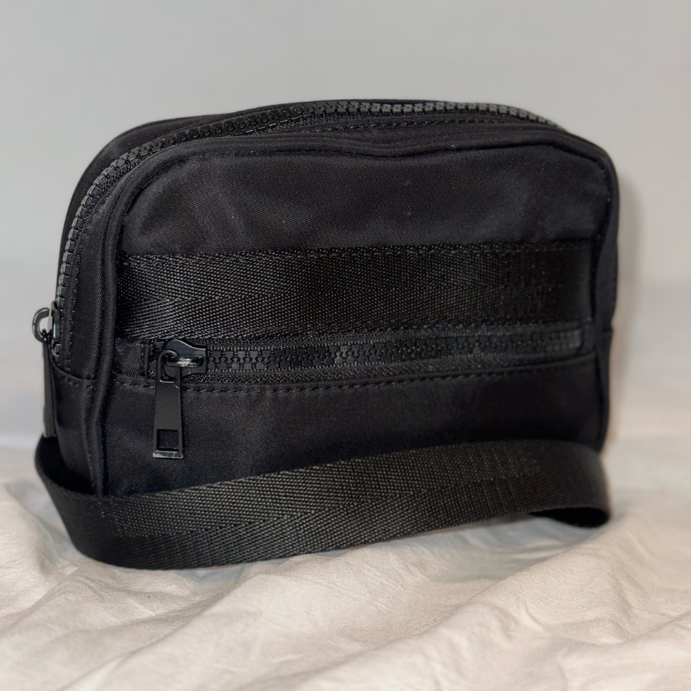 Black Crossbody Fanny Pack ▪️